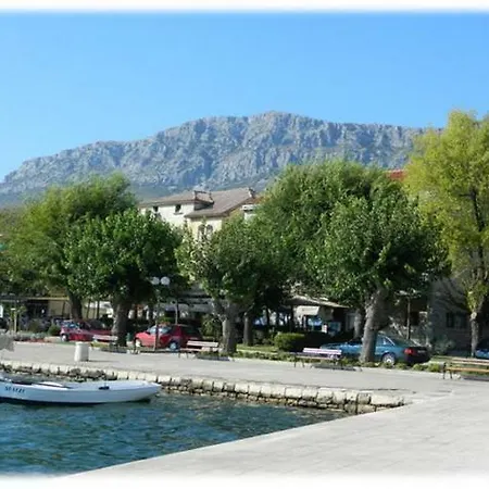 The Sunshine Near Split And Beach Kastela
